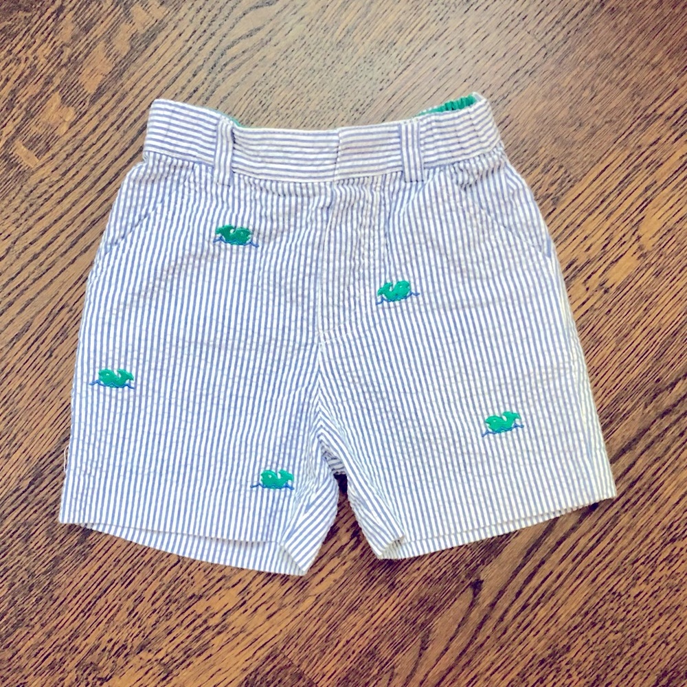 Florence Eiseman 12m seersucker shorts with whale embroidery